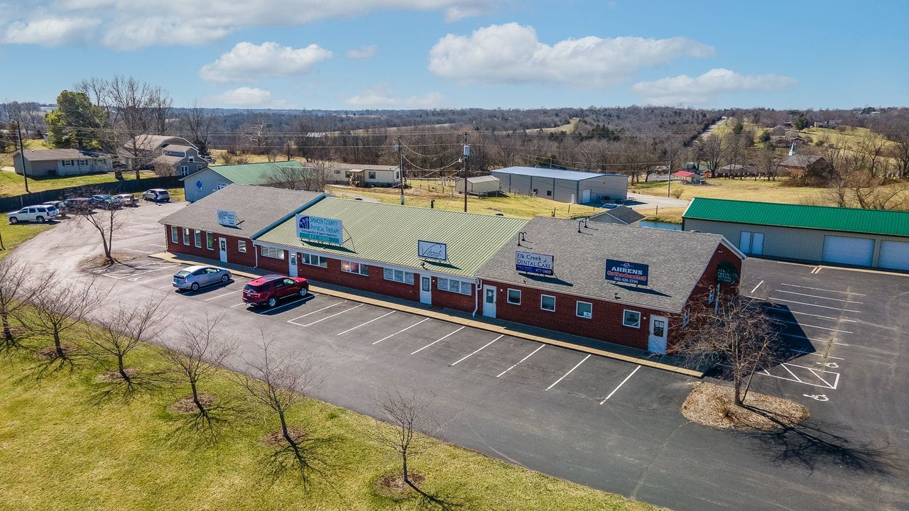 Well Maintained Multi-Tenant Retail Center in the Vibrant Elk Creek Submarket